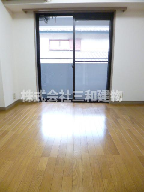 神勇ビルの内装|同間取り別室の参考写真です