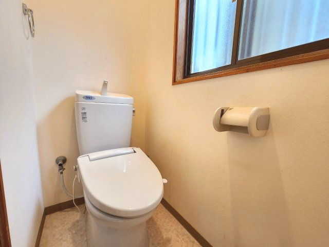 【価格改定】長岡京市今里川原　のトイレ|弊社グループ会社にて、リフォームのご相談可能です！