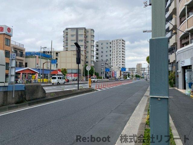 柴ビルの周辺