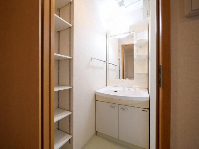 エルセレーノ吹田の洗面所