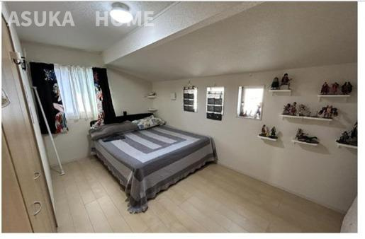 別所中里台中古戸建の寝室|ゆとりの広さです