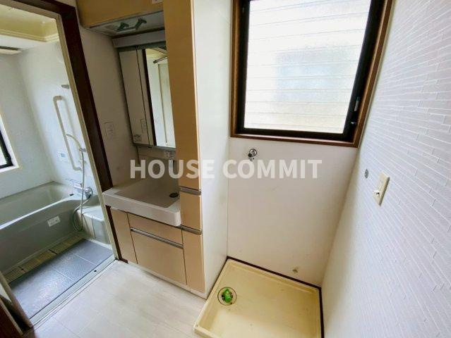 新中沢　中古戸建の独立洗面台