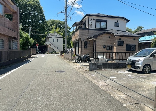 【外観】 | 土地探しをしていると都市計画区域という言葉を目にすると思います。法律によって、都道府県知事や国土交通大臣が指定するエリアのことを指しており、都市計画区域は市街化区域と市街化調整区域に分けられています。