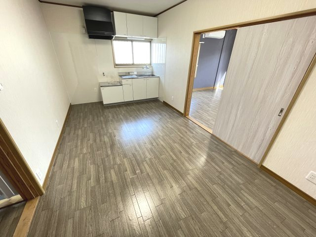 【居間・リビング】 | こちらのリビングで趣味の時間をお楽しみください