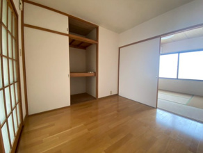 【居間・リビング】