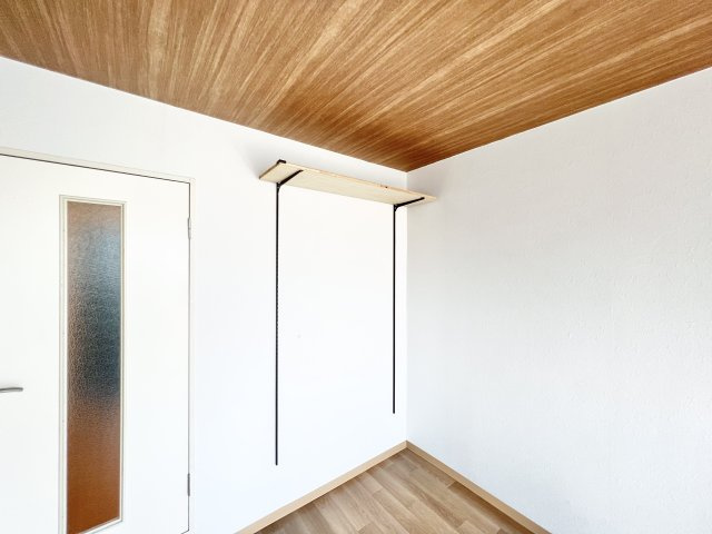 四街道市鹿渡のアパートの収納