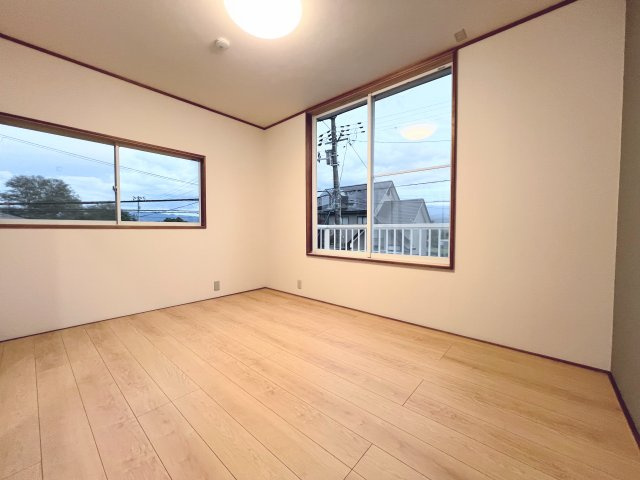 米沢市吹屋敷町の洋室