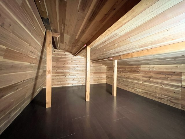 米沢市吹屋敷町の収納|小屋裏収納スペース