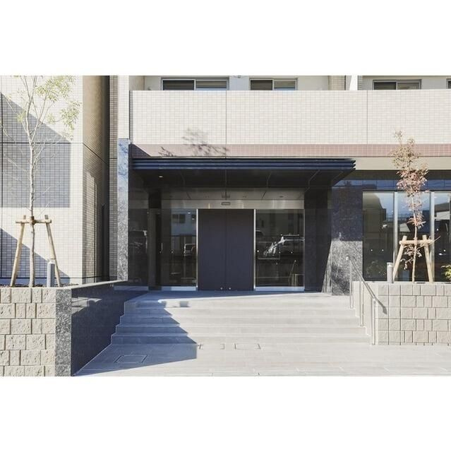 センチュリー尾山台グレイスのエントランス