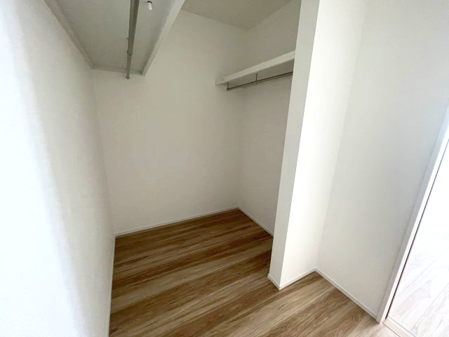 廿日市市対厳山二丁目　№35780の収納|洋室7.5帖内収納