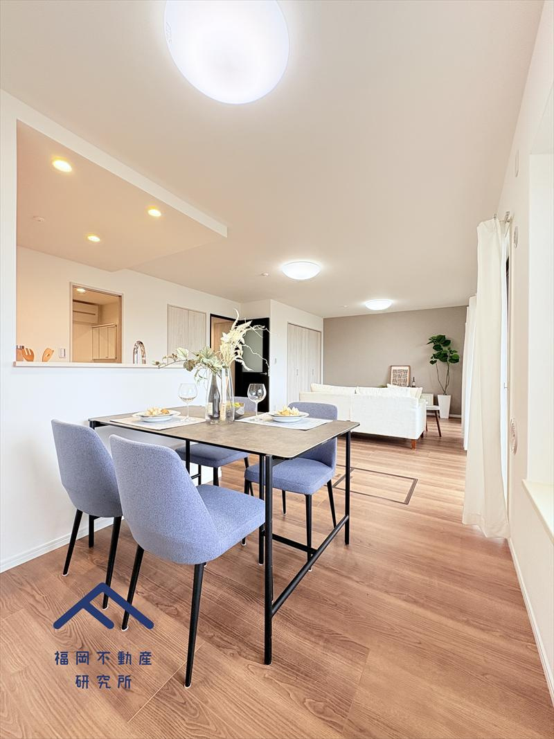 ヴォルフスガルテン海の中道海浜公園Ａ棟の外観