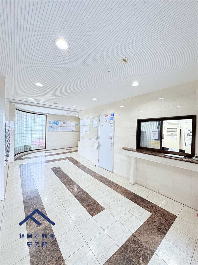 ヴォルフスガルテン海の中道海浜公園Ａ棟のエントランス