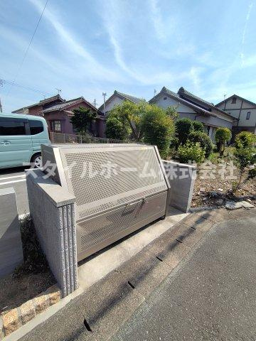 メゾン・ド・エールのその他