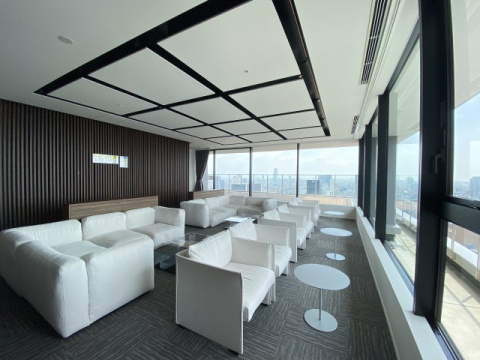 ブランズタワー御堂筋本町のロビー