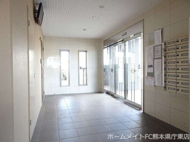 フォレストトップ平成南のエントランス