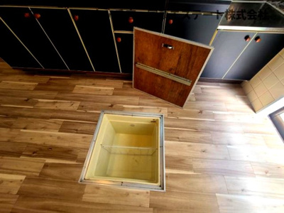 【キッチン】 | 深阪4丁戸建 | 床下収納