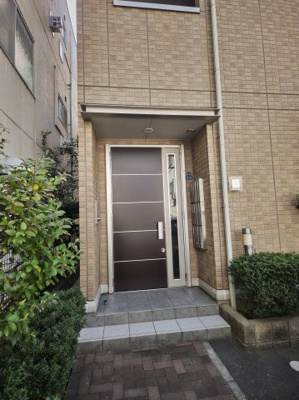 【エントランス】 | リヴェール香里園