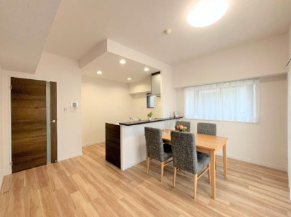 ライオンズマンション武里の居間・リビング|使いやすいリビングです