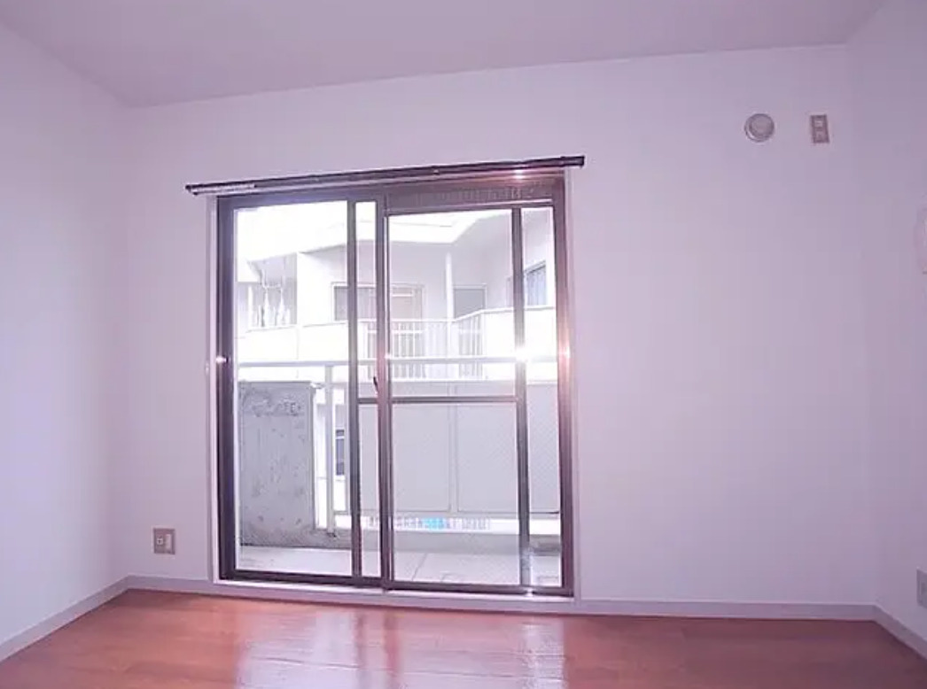 京都市伏見区深草泓ノ壺町　一棟マンション　近鉄伏見駅徒歩約２分の洋室