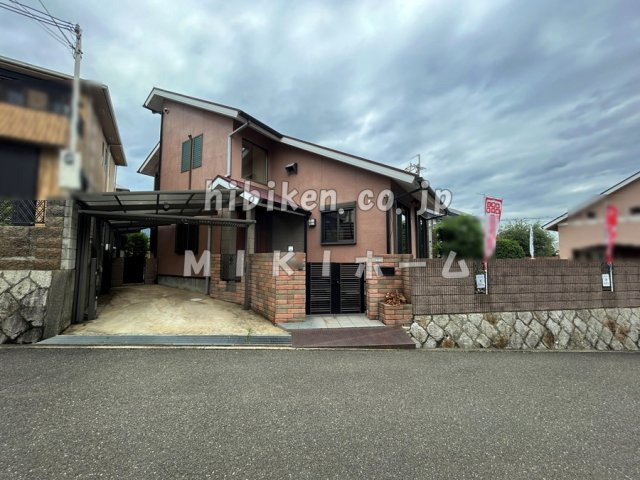 箕面市小野原西３丁目　中古戸建の外観