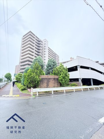 グランド・ルー博多南ガーデネッセの外観