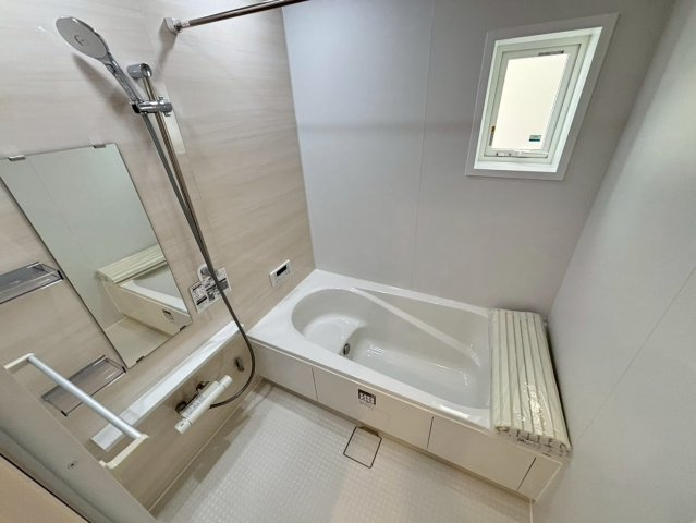 北葛飾郡松伏町　田中3丁目　新築戸建　全8棟の浴室|日々の疲れを癒すお風呂です