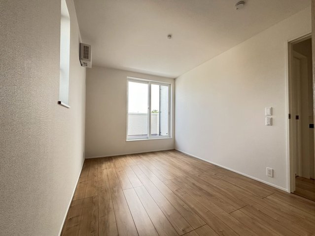 北葛飾郡松伏町　田中3丁目　新築戸建　全8棟の洋室|個人の部屋や寝室として使える洋室です