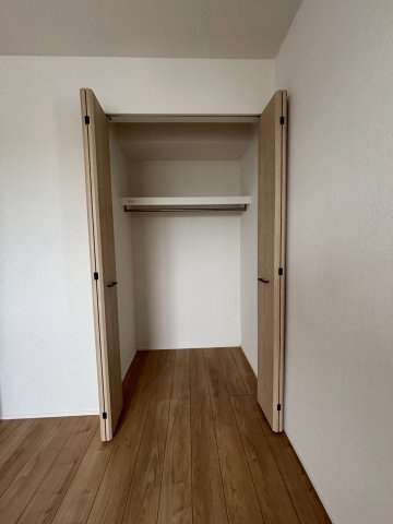 北葛飾郡松伏町　田中3丁目　新築戸建　全8棟の収納|大きなものも収納できそうです