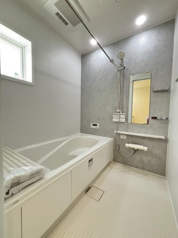 北葛飾郡松伏町　田中3丁目　新築戸建　全8棟の浴室|お風呂で日々の疲れを落としましょう