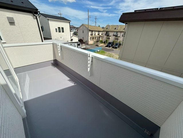 北葛飾郡松伏町　田中3丁目　新築戸建　全8棟のバルコニー|広々としたバルコニーです