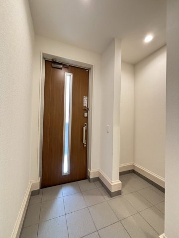 北葛飾郡松伏町　田中3丁目　新築戸建　全8棟の玄関|きれいな玄関です