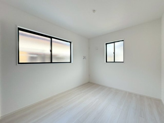 【洋室】 | 川越市南田島　新築分譲　JR川越線『南古谷駅』徒歩14分　【牛子小学区】