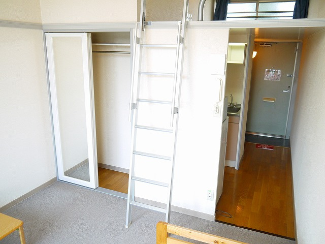 レオパレス冨田Ⅲの内装|きれいな内装です