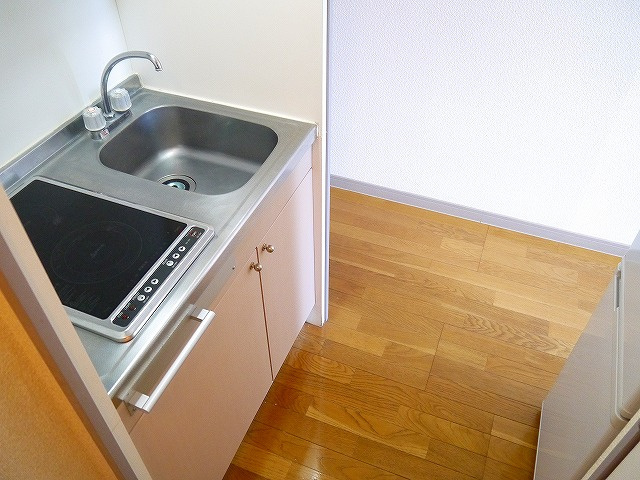 レオパレス冨田Ⅲのキッチン|キッチンでお料理をお楽しみください