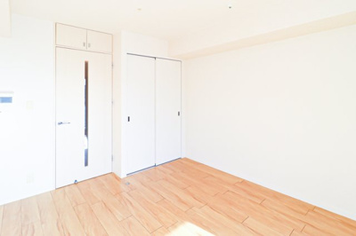 【居間・リビング】 | サヴォイザ・セントラルガーデン　★プライスホームなら仲介手数料が割引価格です★