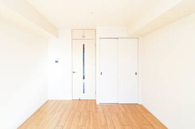 【寝室】 | サヴォイザ・セントラルガーデン　★プライスホームなら仲介手数料が割引価格です★