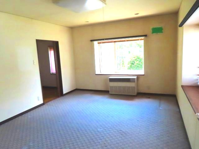 【居間・リビング】 | 北見市東相内町　３１番地１０、３１番地４　中古売家