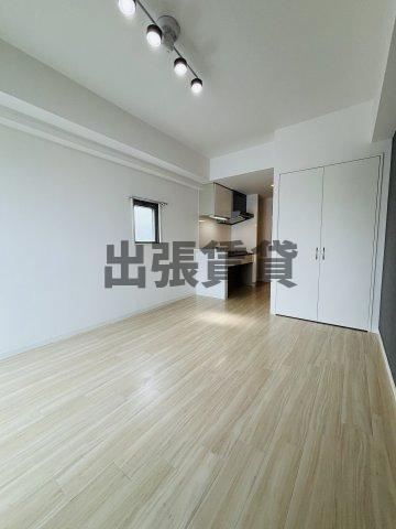 仲介手数料0円！！LUMINOUS東別院の居間・リビング