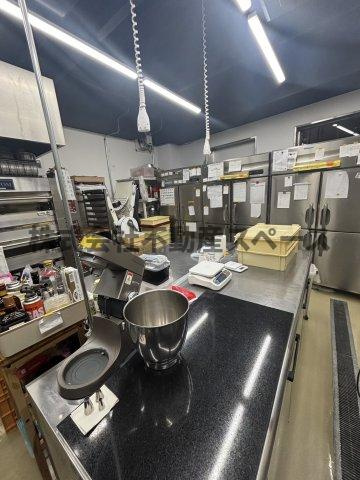 尼崎市南塚口町１丁目の店舗事務所の内装