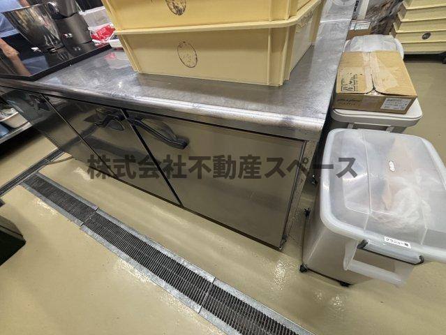 尼崎市南塚口町１丁目の店舗事務所の内装