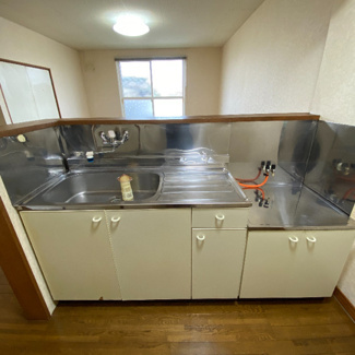 寿壱番館のキッチン