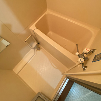 寿壱番館の浴室