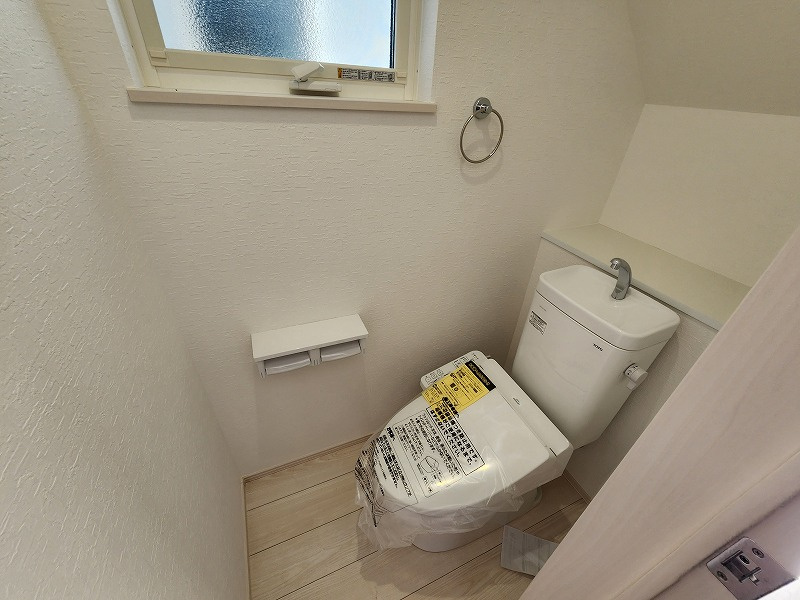 小牧市大字本庄字郷浦　新築戸建　1号地のトイレ|1階のトイレです