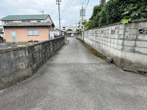 西喜光地町　売土地 2区画①の前面道路含む現地写真|南側接道 東向きに撮影