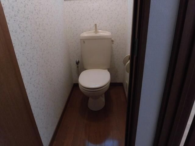 【トイレ】