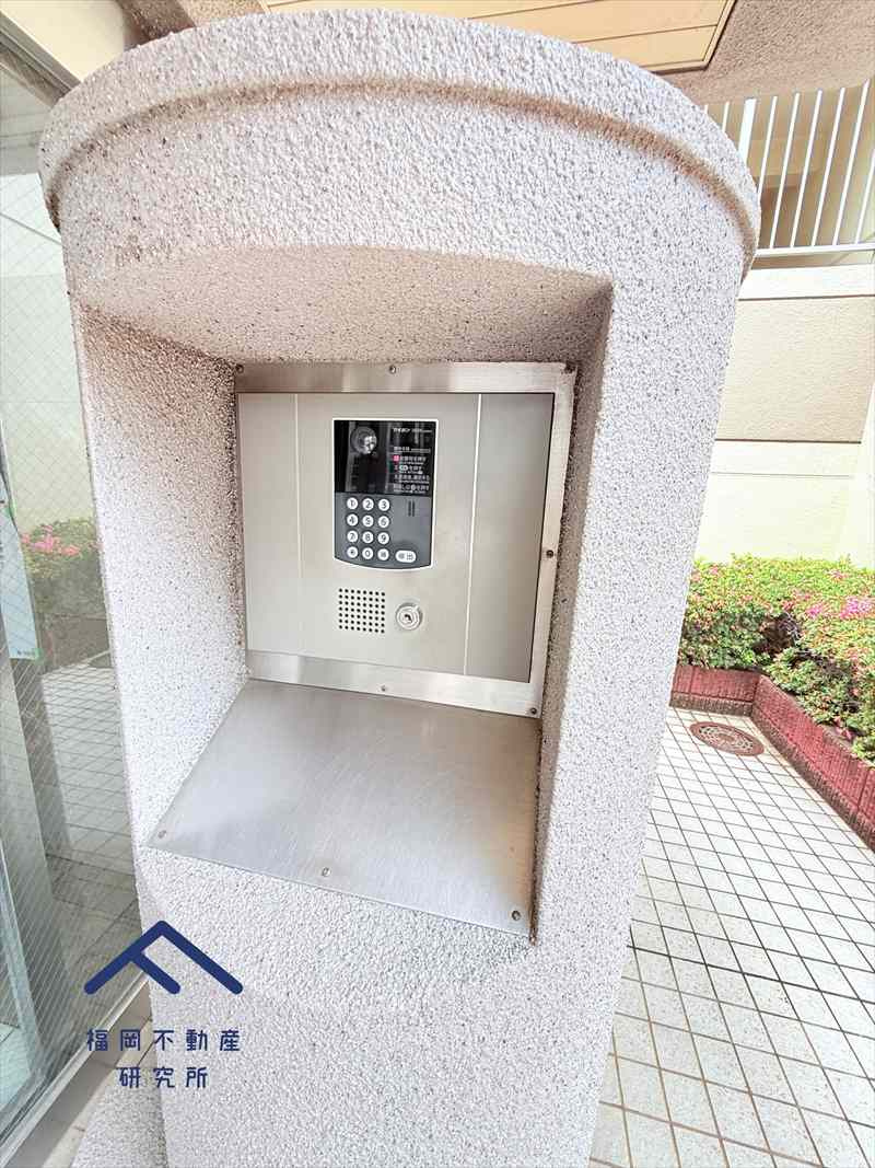 ロワールマンション篠栗Ⅱの防犯設備