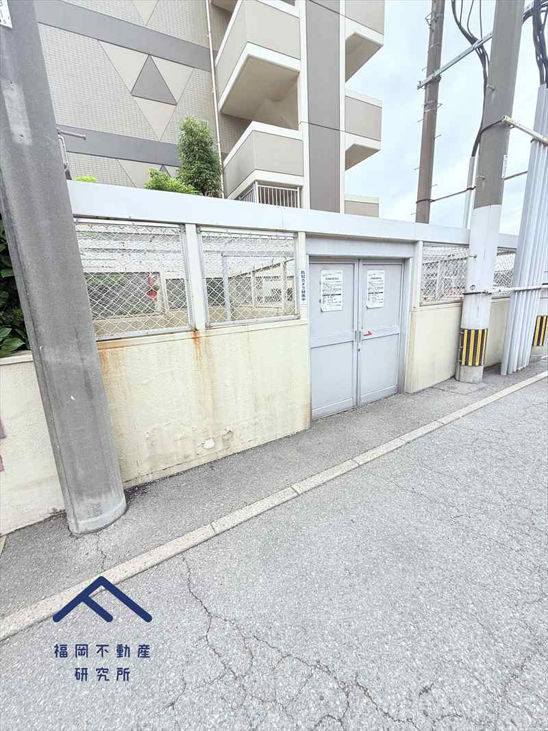 ロワールマンション篠栗Ⅱの駐車場