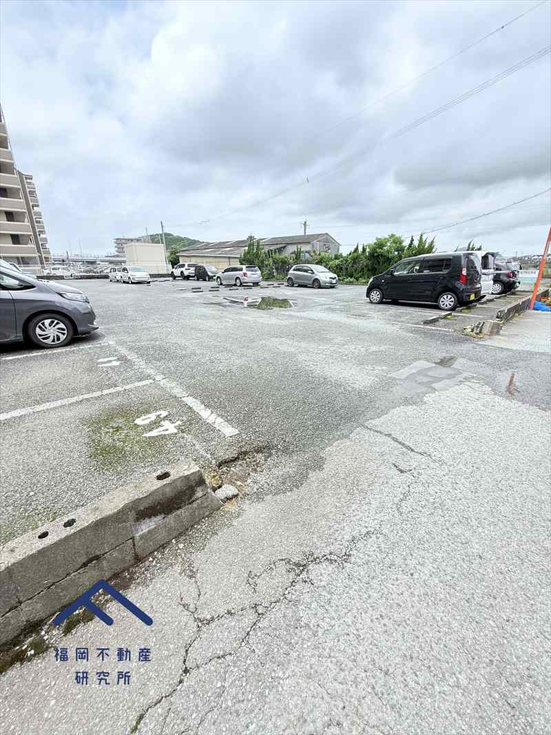ロワールマンション篠栗Ⅱの駐車場