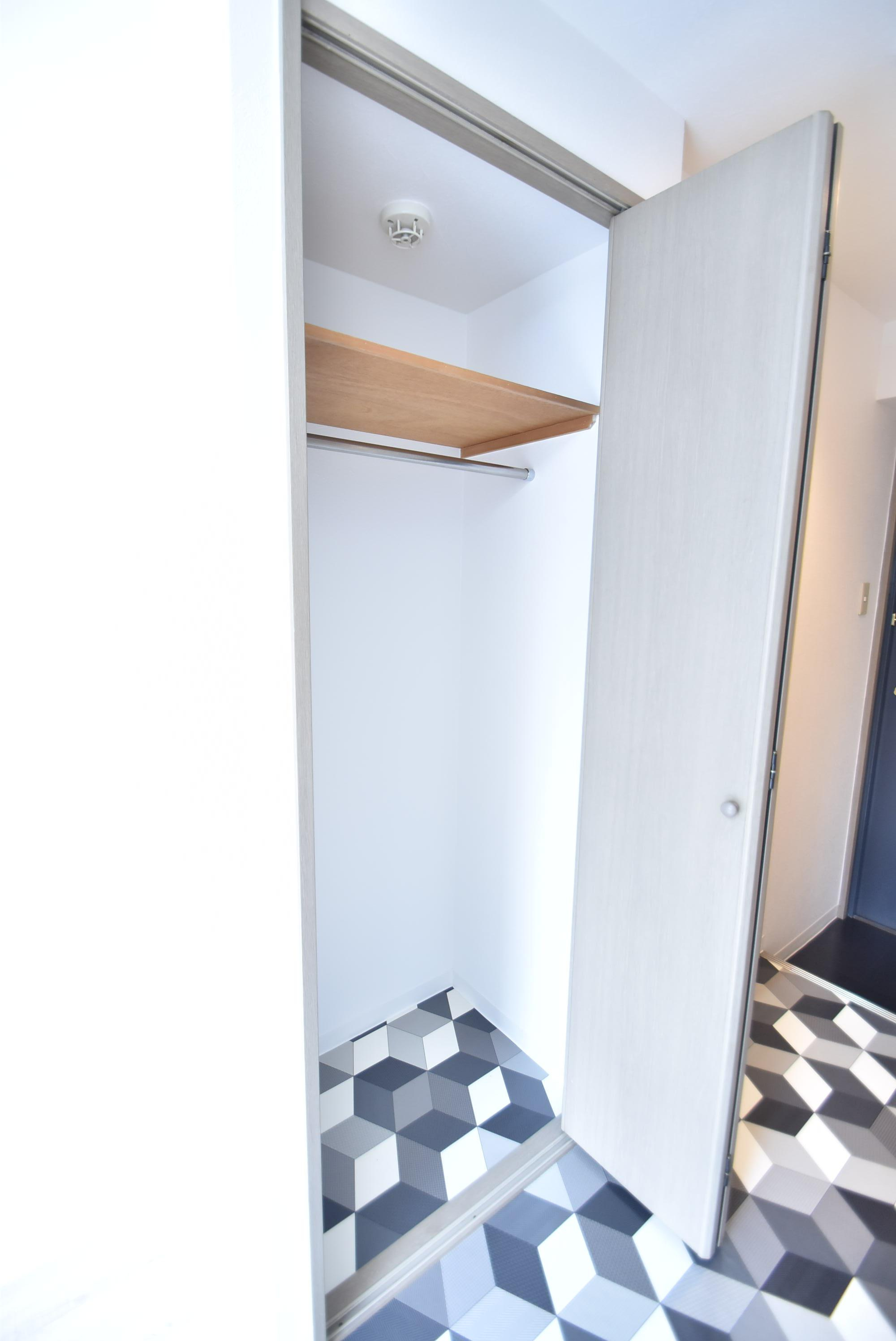 大阪市都島区友渕町２丁目の賃貸マンションの収納