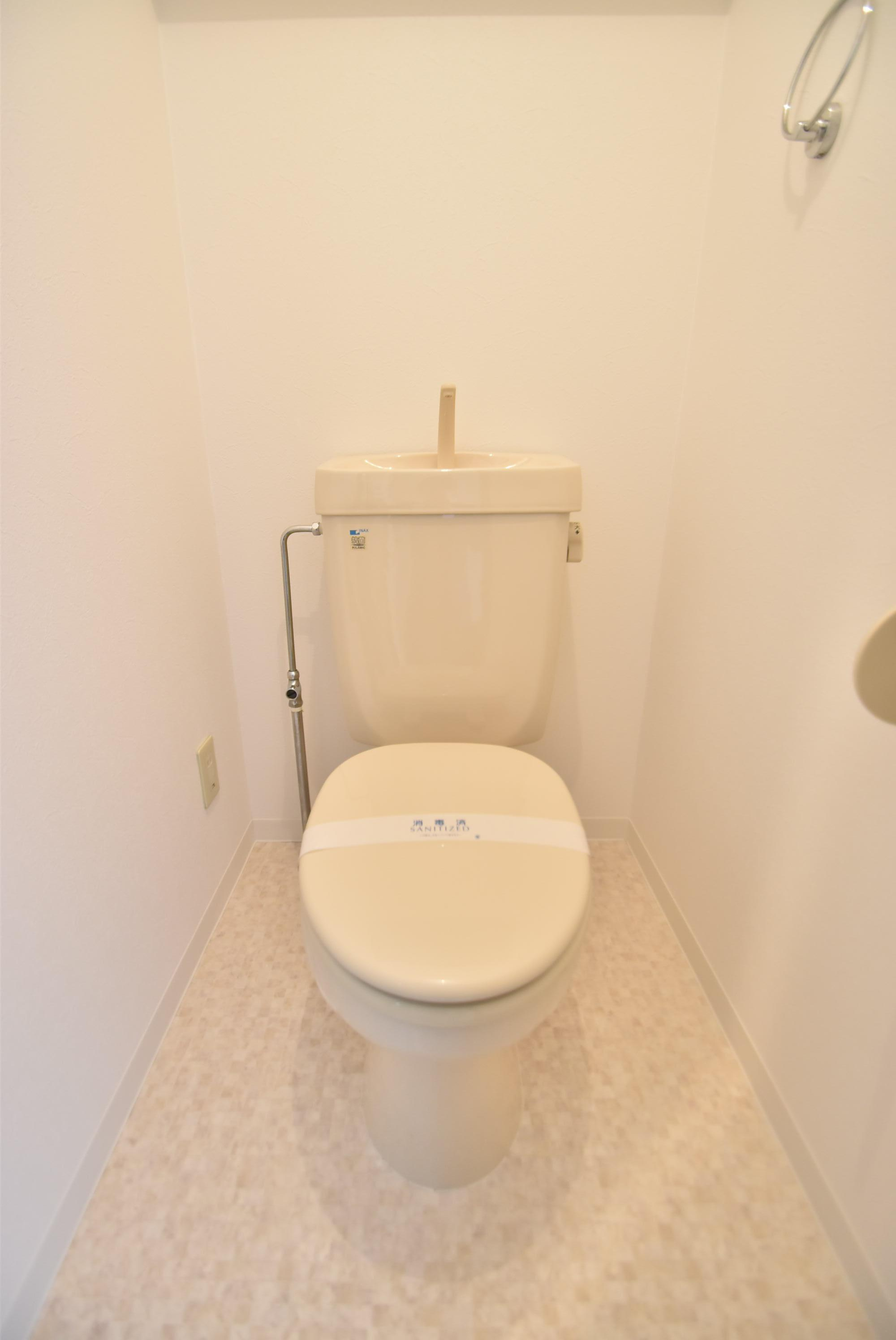 大阪市都島区友渕町２丁目の賃貸マンションのトイレ